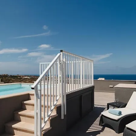Apartment Penthouse Private Pool & Sea Views Pembroke