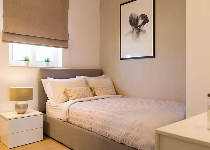 Penthouse Private Pool & Sea Views Διαμέρισμα Pembroke