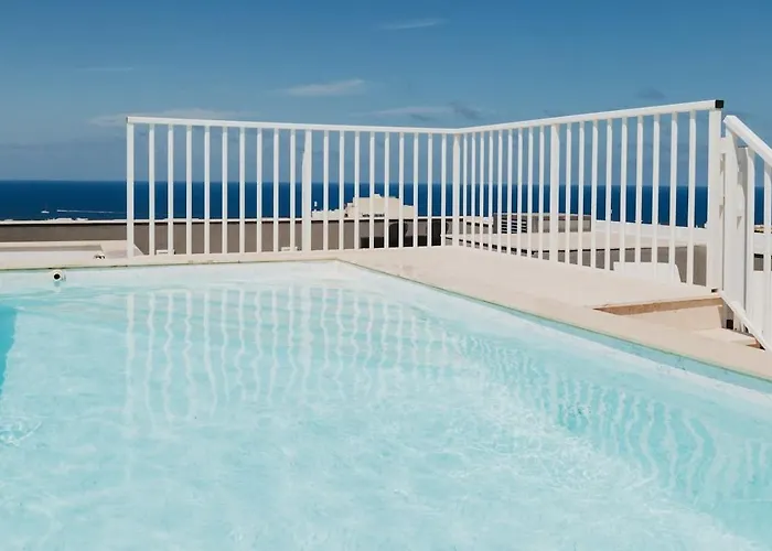 Lägenhet Penthouse Private Pool & Sea Views